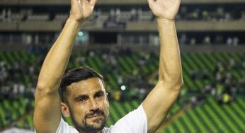 Triste adiós del capitán Andrés Pérez