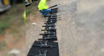 15 fusiles encontrados en un parqueadero de Cali