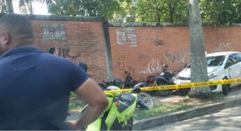 Una mujer abordo de un KIA atropelló a cuatro personas