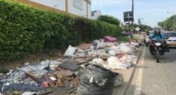 Denuncia: El Colegio San Pedro Claver está hecho un basurero