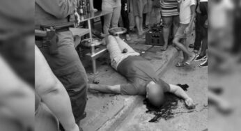 Mataron a un hombre mientras tomaba una cerveza