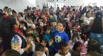 Así celebraron La Fiesta Navideña los niños de la Comuna 8