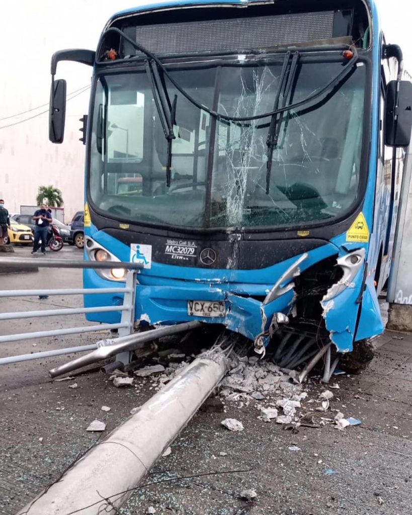 accidente bus MIO