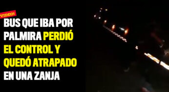 Bus que iba por Palmira perdió el control y quedó atrapado en una zanja