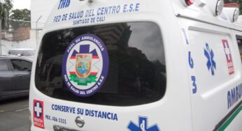 VIDEO: ¡Tremendo totazo! Una ambulancia se volcó y dejó tres heridos