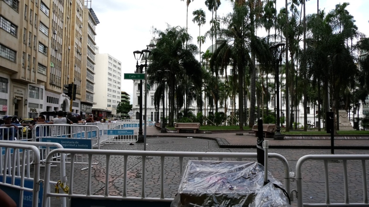 ¿Para dónde se fueron los de la Plaza de Cayzedo ahora que le metieron mano