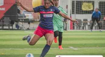 Carla Lasso, jugadora destacada de la fecha 1 en la Super Copa Q'hubo Femenina