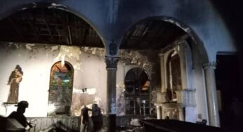 VIDEO: Un incendio consumió parte de la iglesia de Salento