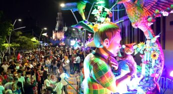 Critican el plan de contingencia en el alumbrado navideño del Bulevar del Río, ¡estaba a reventar!