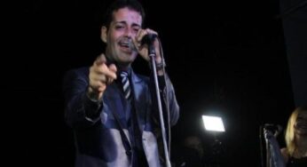 Los salseros lamentan la muerte de Héctor Rey, el cantante de 'Te propongo'