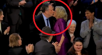 ¿Mujer de Biden se da un beso con el esposo de Kamala Harris?