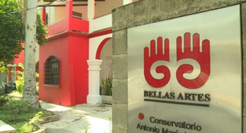 Le van a 'meter mano' a Bellas Artes