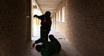 Estudiante fue apuñalada en medio de una pelea en las afueras de un colegio en Cali