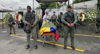 Video: Así despidieron al patrullero que le quitaron la vida en un atraco en Cali, ¡paz en su tumba!