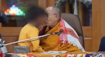 Polémica por video del Dalai Lama besando en la boca a un niño mientras es aplaudido