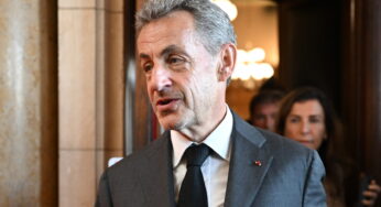 Tres años de prisión para expresidente de Francia por corrupción