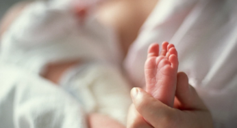 Nació bebé de una mujer con trasplante de útero que le donó su hermana