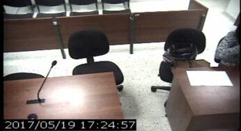 ¡Los 'condenaron' por un beso! A una fiscal y un juez de Cali que se besaron durante una audiencia, les ratificaron su suspensión