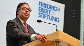 Gustavo Petro fue demandado penalmente ante la Comisión de Acusaciones
