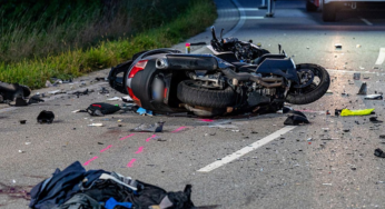 Sacó su moto del concesionario y murió en accidente minutos después
