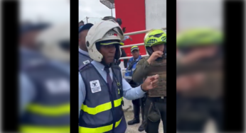 Otro policía multado por un guarda de tránsito en Buenaventura se hace viral, ¡esta vez por la tarjeta de propiedad!