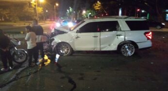"Parece que hubiera caído un avión": testigos sobre aparatoso accidente de camioneta en inmediaciones a Univalle