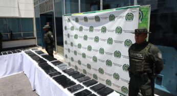 Incautan 100 paquetes con cocaína al interior de un vehículo en Pance