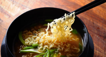 ¿Cómo hacer un ramen casero con pocos ingredientes?