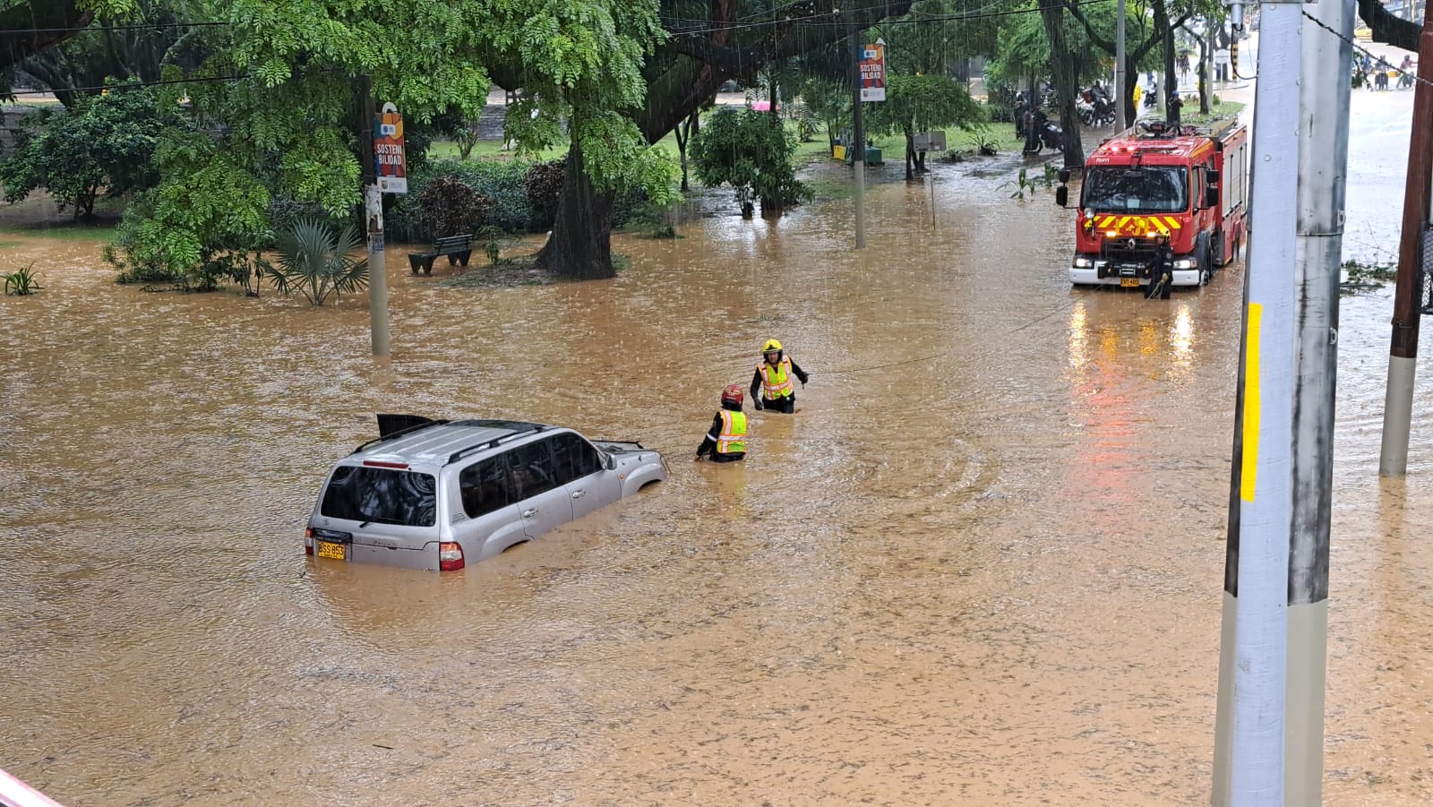 Cali bajo el agua: ¿Por qué la ciudad colapsa con las lluvias?